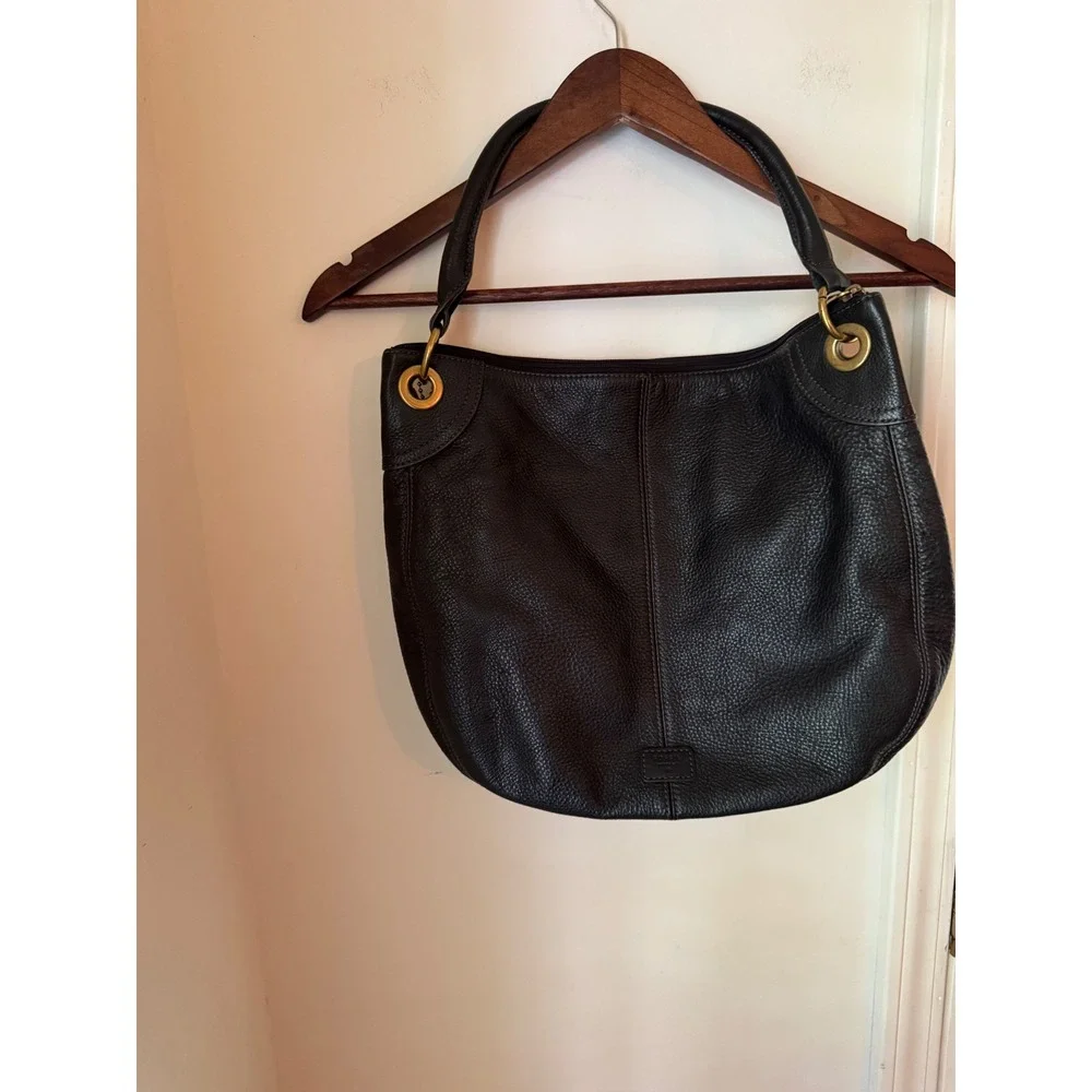Fossil pebbled leather